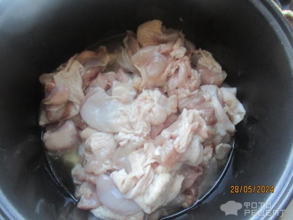 Рецепт: Курица в подливе из кабачковой икры - вкусно и выгодно Рецепт: Курица в подливе из кабачковой икры - вкусно и выгодно