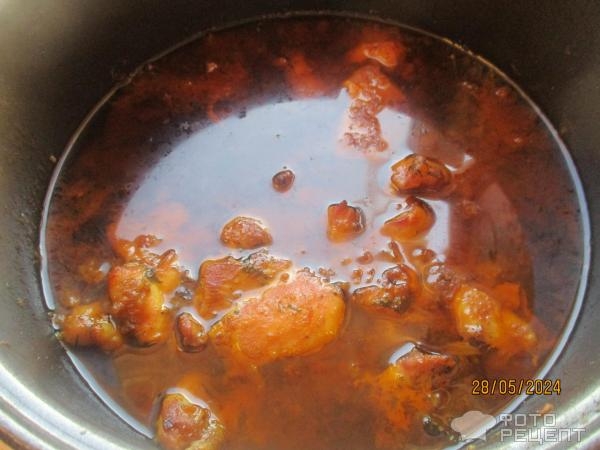 Рецепт: Курица в подливе из кабачковой икры - вкусно и выгодно Рецепт: Курица в подливе из кабачковой икры - вкусно и выгодно