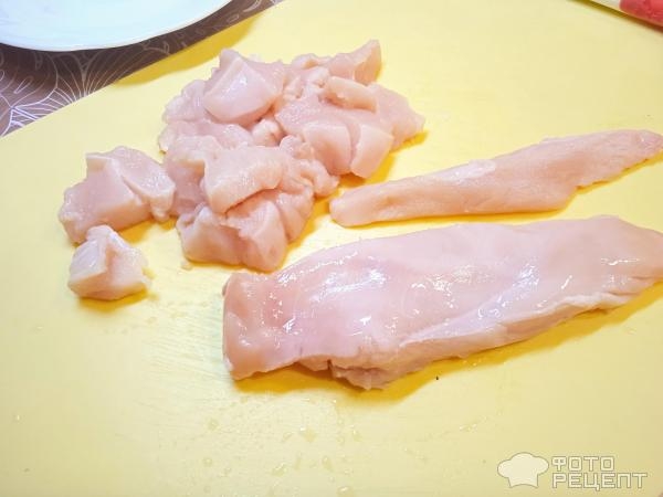 Рецепт: Куриное филе с лесными грибами в сливках - с маслятами