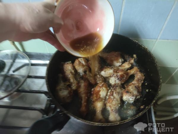 Рецепт: Куриные ножки в медовом соусе с рисом - С соевым соусом