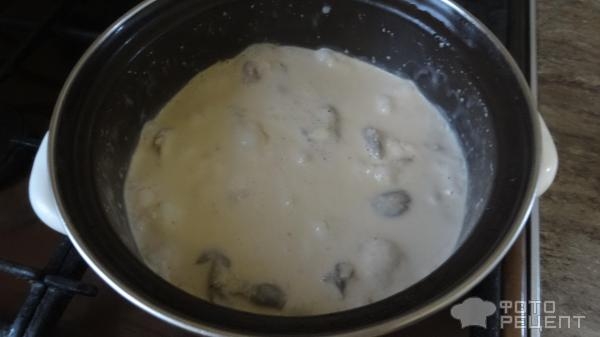 Рецепт: Куриные желудки в сметанно ореховом соусе - В нежном ореховом соусе.