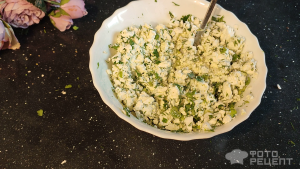 Рецепт: Кутабы с творогом и зеленью - и сыром