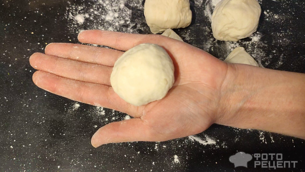 Рецепт: Кутабы с творогом и зеленью - и сыром