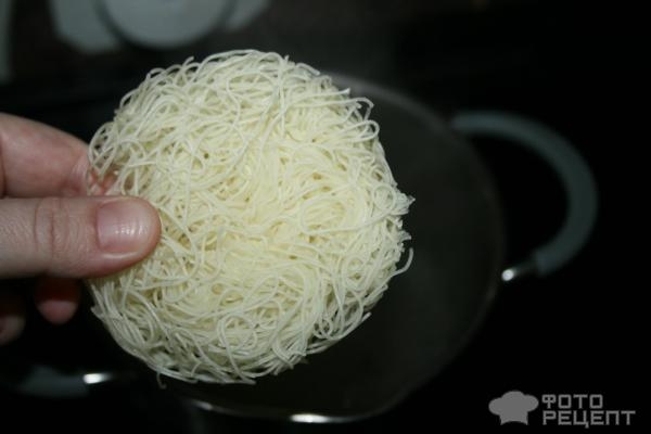 Рецепт: Лапша в зеленом соусе - адаптированный вариант китайской "зеленой лапши" Рецепт: Лапша в зеленом соусе - адаптированный вариант китайской "зеленой лапши"