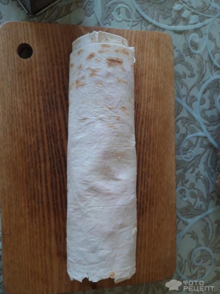 Рецепт: Лаваш с лососем - Вкусная закуска на любое застолье! Рецепт: Лаваш с лососем - Вкусная закуска на любое застолье!