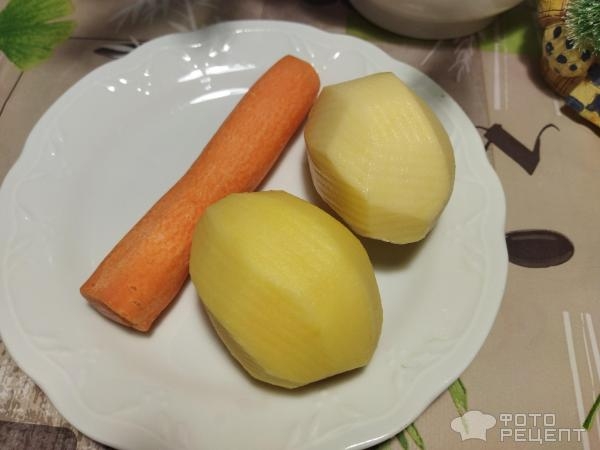 Рецепт: Легкий суп с фрикадельками - суп с рыбными фрикадельками, сливки по желанию Рецепт: Легкий суп с фрикадельками - суп с рыбными фрикадельками, сливки по желанию