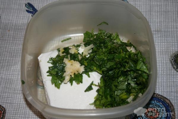 Рецепт: Лепешка с твердым сыром и творогом - Из покупных пшеничных лепешек Рецепт: Лепешка с твердым сыром и творогом - Из покупных пшеничных лепешек