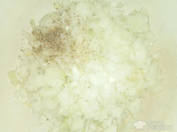 Рецепт: Луковые оладьи - На скорую руку