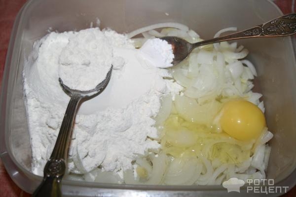 Рецепт: Луковые оладьи - Замена луковым кольцам