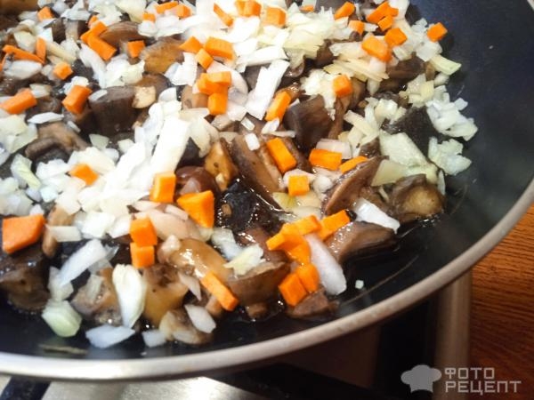 Рецепт: Макароны, тушеные с грибами - с лесными грибами в сливочном соусе