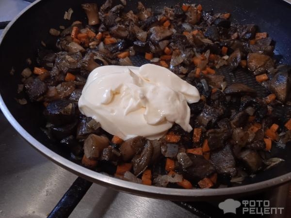 Рецепт: Макароны, тушеные с грибами - с лесными грибами в сливочном соусе