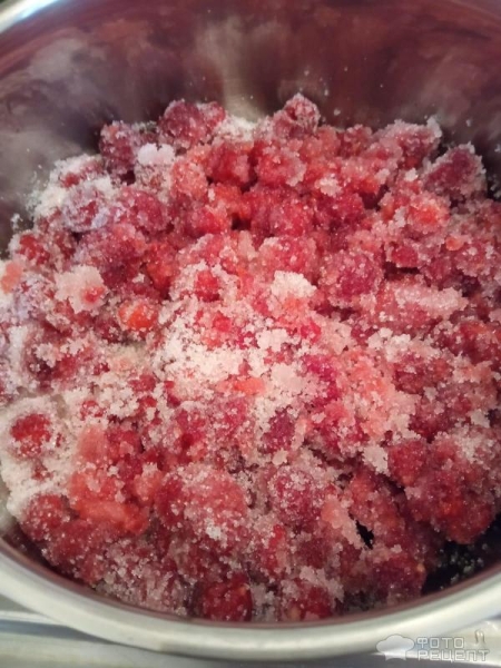 Рецепт: Малиновое варенье - Для работающих хозяек - в несколько приёмов. Рецепт: Малиновое варенье - Для работающих хозяек - в несколько приёмов.