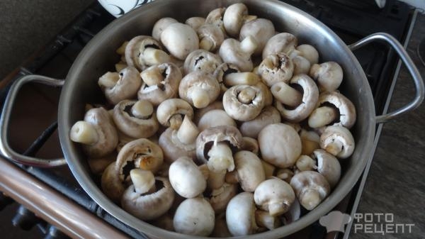 Рецепт: Маринованные шампиньоны, доступный вариант - быстро и вкусно.