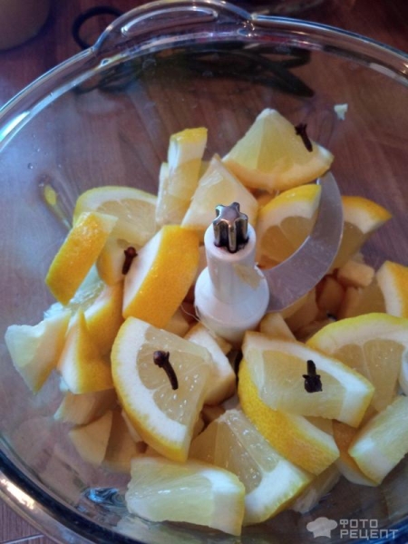 Рецепт: Мед с имбирем и лимоном - Вкусно и полезно. С гвоздикой. Рецепт: Мед с имбирем и лимоном - Вкусно и полезно. С гвоздикой.