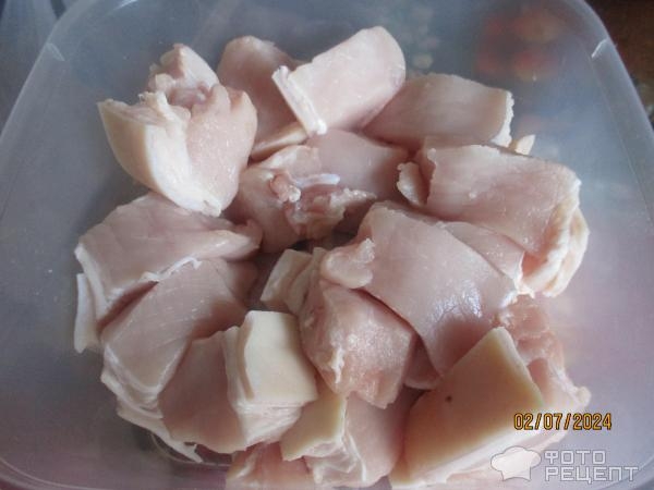 Рецепт: Мясо со сливами и соусом - супер праздничное блюдо