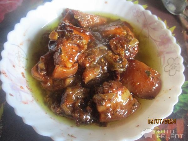 Рецепт: Мясо со сливами и соусом - супер праздничное блюдо