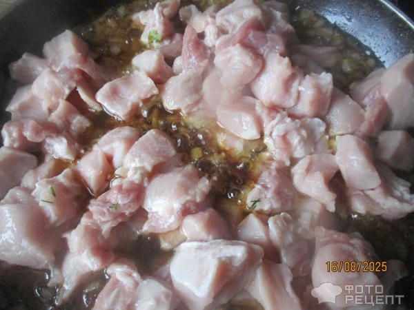 Рецепт: Мясо тушеное с зеленью - типа "сябзи говурма"