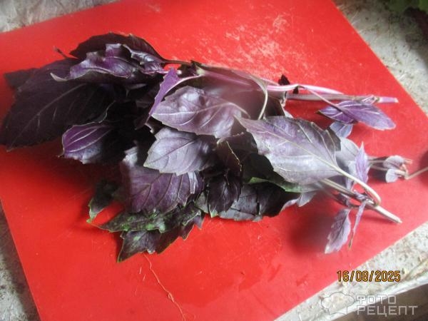 Рецепт: Мясо тушеное с зеленью - типа "сябзи говурма"