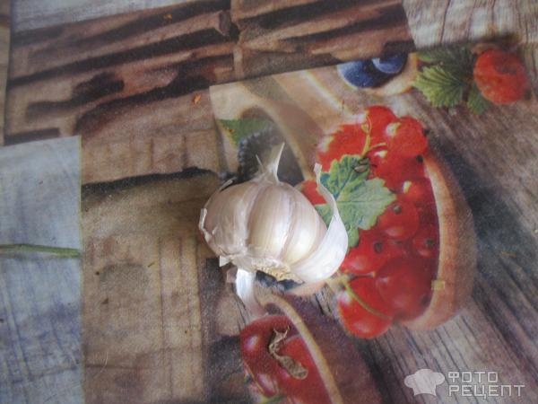 Рецепт: Морковный салат - с чесноком, орехами, яблоками под майонезом Рецепт: Морковный салат - с чесноком, орехами, яблоками под майонезом