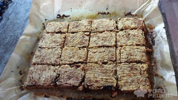 Рецепт: Насыпной пирог с кизиловым джемом - Простой и очень вкусный.