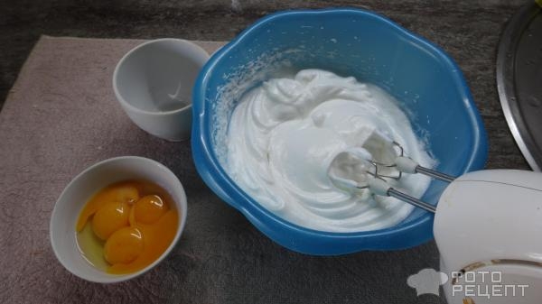 Рецепт: Насыпной творожный пирог с орехами - быстро , вкусно и много...