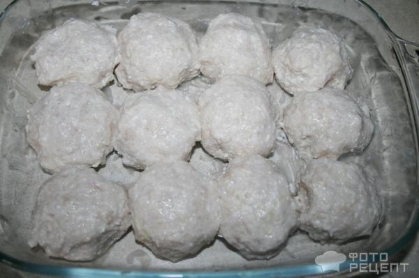 Рецепт: Нежные котлетки - под бискайским соусом