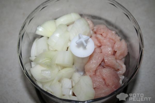 Рецепт: Нежные котлетки - под бискайским соусом