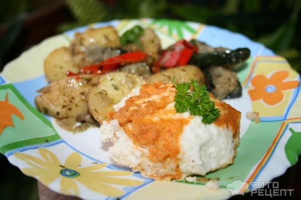 Рецепт: Нежные котлетки - под бискайским соусом