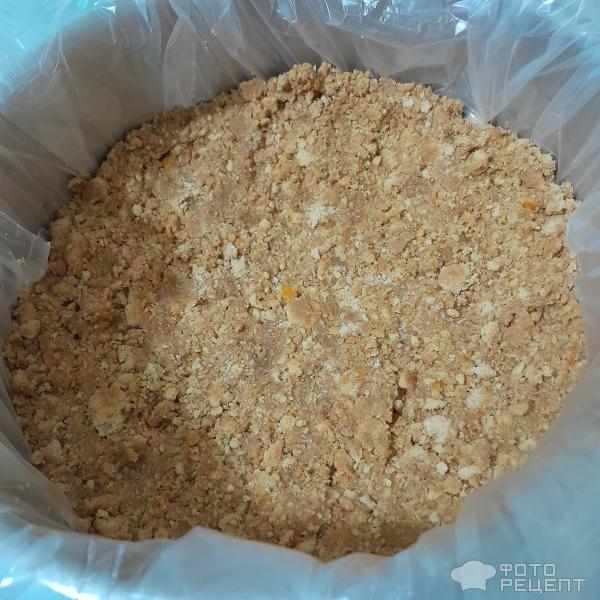 Рецепт: Новогодний шоколадный чизкейк без выпечки с апельсиновой цедрой и шоколадной глазурью - Рецепт нежнейшего домашнего чизкейка, на апельсиново-песочной основе. Новогодний чизкейк с шоколадом и нотками цитруса.