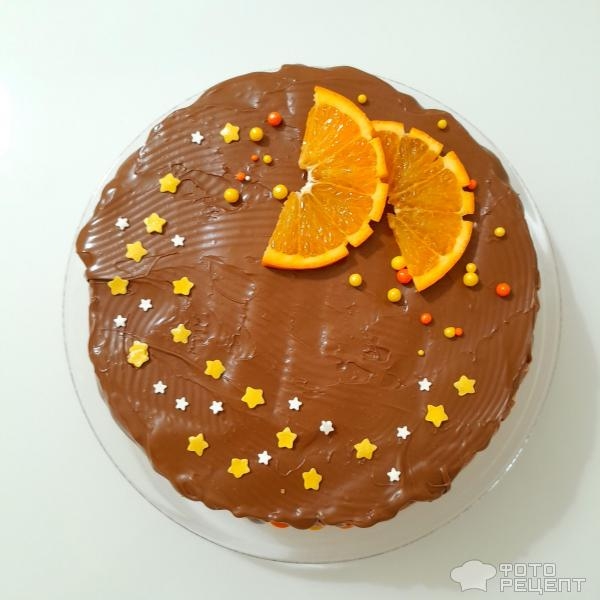 Рецепт: Новогодний шоколадный чизкейк без выпечки с апельсиновой цедрой и шоколадной глазурью - Рецепт нежнейшего домашнего чизкейка, на апельсиново-песочной основе. Новогодний чизкейк с шоколадом и нотками цитруса.