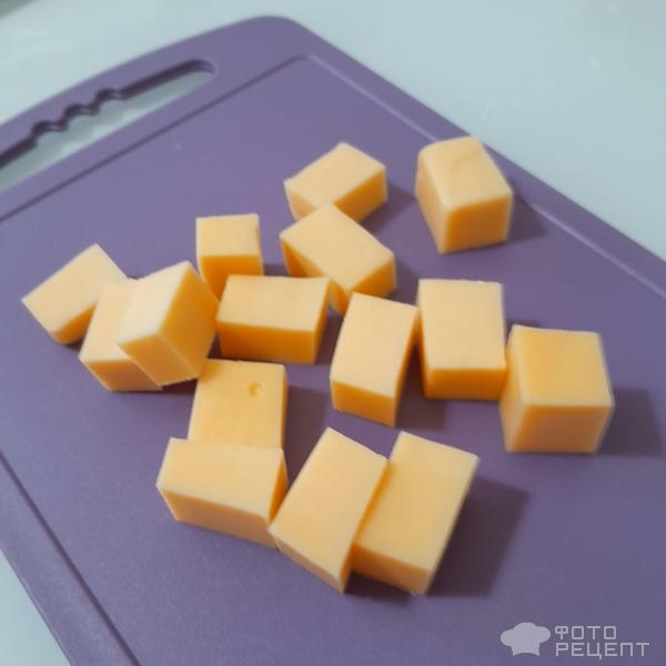 Рецепт: Новогодняя закуска "Елочка" - Из двух видов сыра. Как украсить новогодний стол быстро и просто? Рецепт: Новогодняя закуска "Елочка" - Из двух видов сыра. Как украсить новогодний стол быстро и просто?