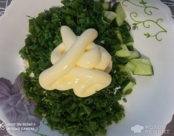 Рецепт: Огуречный салат с моцареллой - с луком и укропом