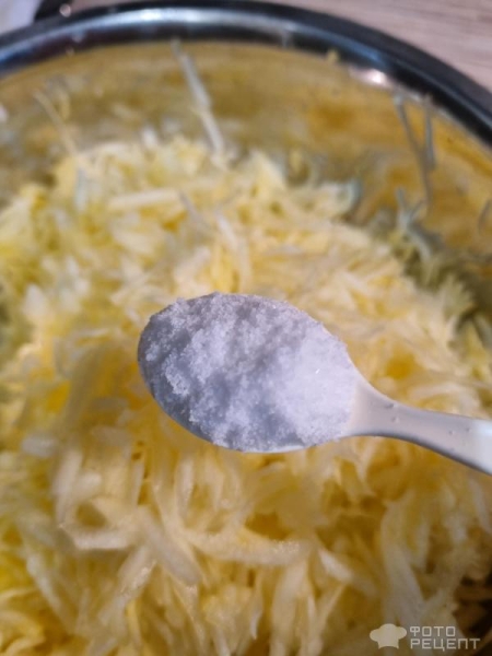 Рецепт: Оладьи из кабачков с чесноком - Когда хочется простой еды Рецепт: Оладьи из кабачков с чесноком - Когда хочется простой еды