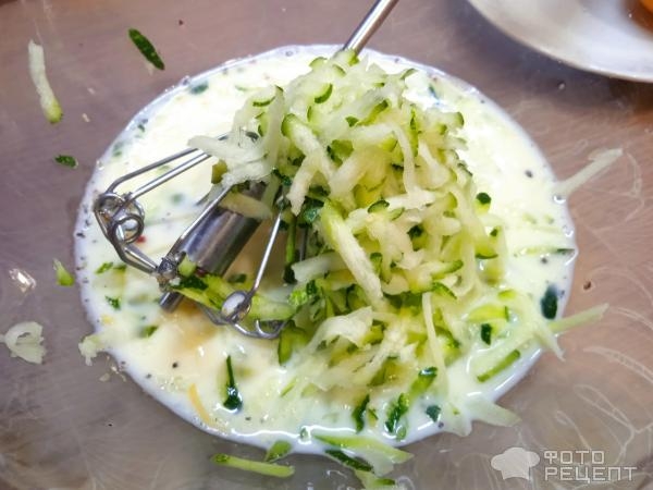 Рецепт: Омлет с кабачком и томатами - и сыром Рецепт: Омлет с кабачком и томатами - и сыром