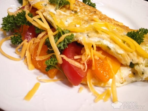 Рецепт: Омлет с кабачком и томатами - и сыром Рецепт: Омлет с кабачком и томатами - и сыром