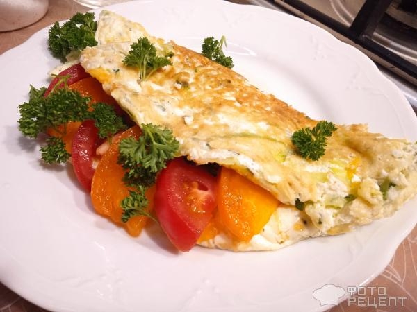 Рецепт: Омлет с кабачком и томатами - и сыром Рецепт: Омлет с кабачком и томатами - и сыром