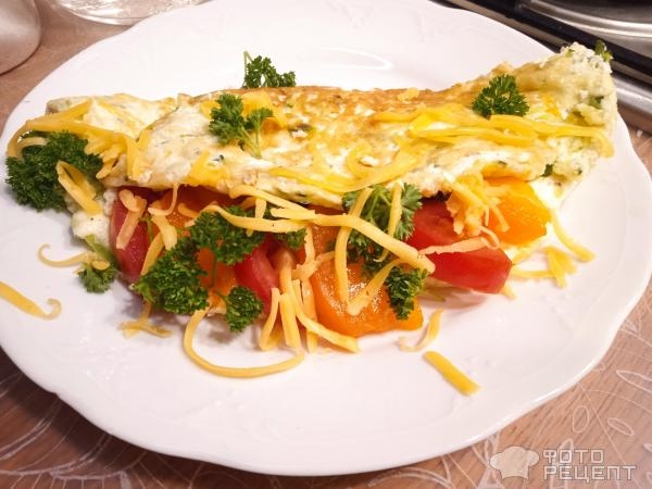 Рецепт: Омлет с кабачком и томатами - и сыром Рецепт: Омлет с кабачком и томатами - и сыром