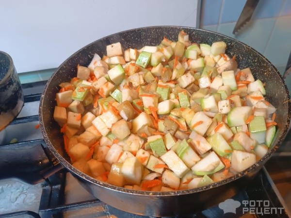 Рецепт: Овощной соус со свиными ребрышками - Очень вкусно и по-домашнему Рецепт: Овощной соус со свиными ребрышками - Очень вкусно и по-домашнему