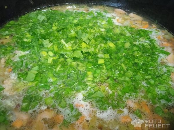 Рецепт: Овощной суп с сосисками - и шпинатом