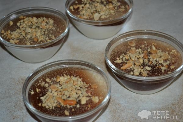 Рецепт: Панна-котта - С крыжовенным желе, корицей и орехами Рецепт: Панна-котта - С крыжовенным желе, корицей и орехами