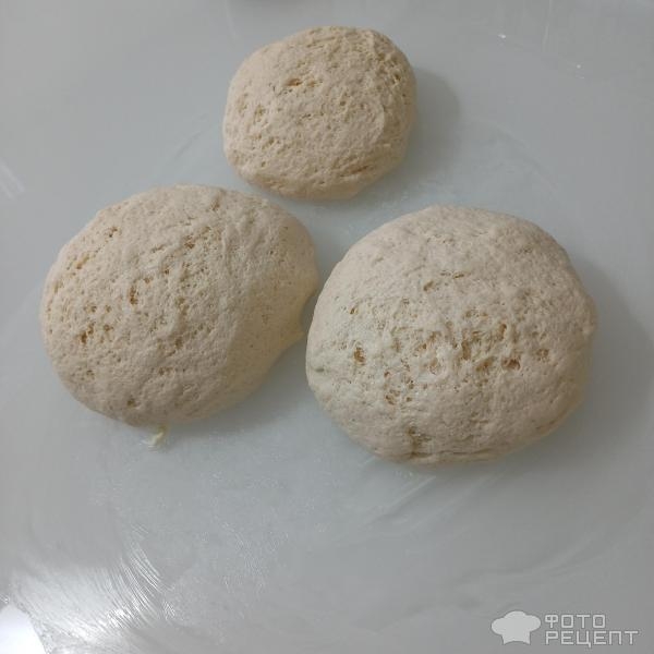 Рецепт: Пасхальный пирог - Сдобный слоёный пирог "Пасхальное яйцо" из дрожжевого теста в праздничном оформлении. Рецепт: Пасхальный пирог - Сдобный слоёный пирог "Пасхальное яйцо" из дрожжевого теста в праздничном оформлении.