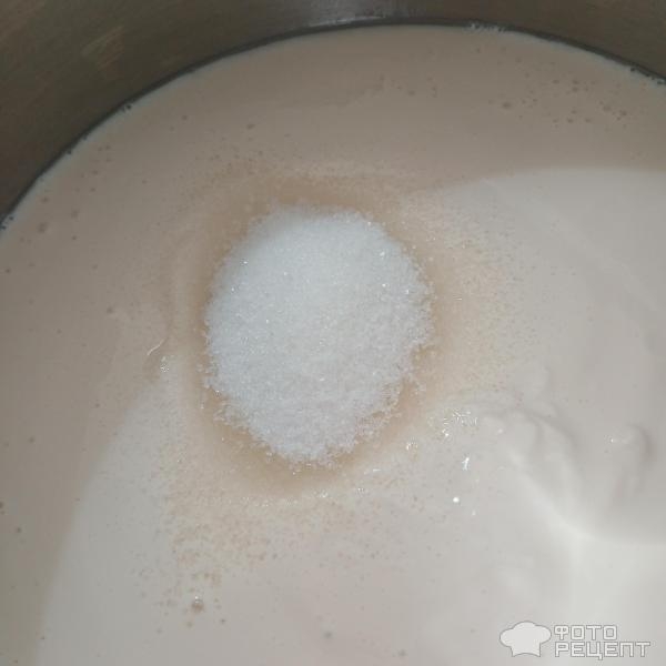 Рецепт: Пасхальный пирог - Сдобный слоёный пирог "Пасхальное яйцо" из дрожжевого теста в праздничном оформлении. Рецепт: Пасхальный пирог - Сдобный слоёный пирог "Пасхальное яйцо" из дрожжевого теста в праздничном оформлении.