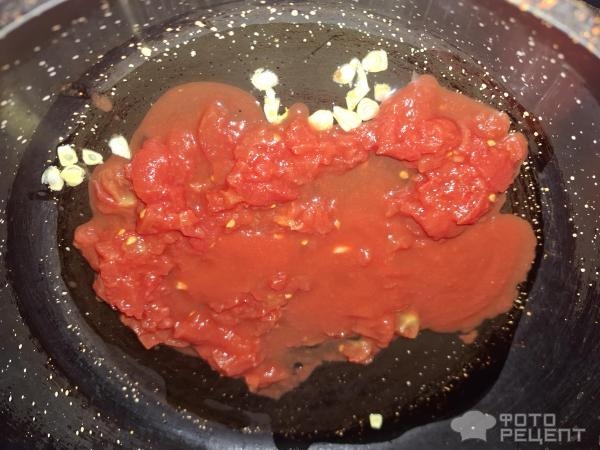 Рецепт: Паста с чесноком, помидорами и сыром - Из доступных продуктов. Рецепт: Паста с чесноком, помидорами и сыром - Из доступных продуктов.