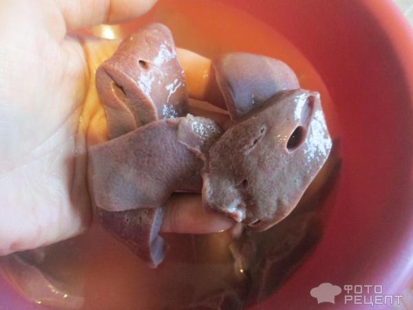 Рецепт: Печень под сливами - оригинальный сытный обед Рецепт: Печень под сливами - оригинальный сытный обед