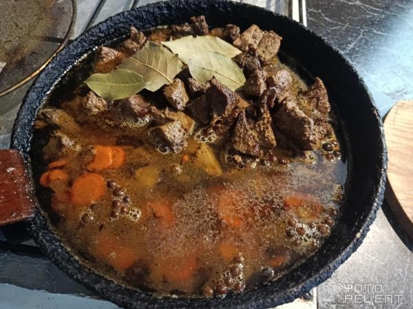 Рецепт: Печень свиная тушеная - с луком и морковью Рецепт: Печень свиная тушеная - с луком и морковью