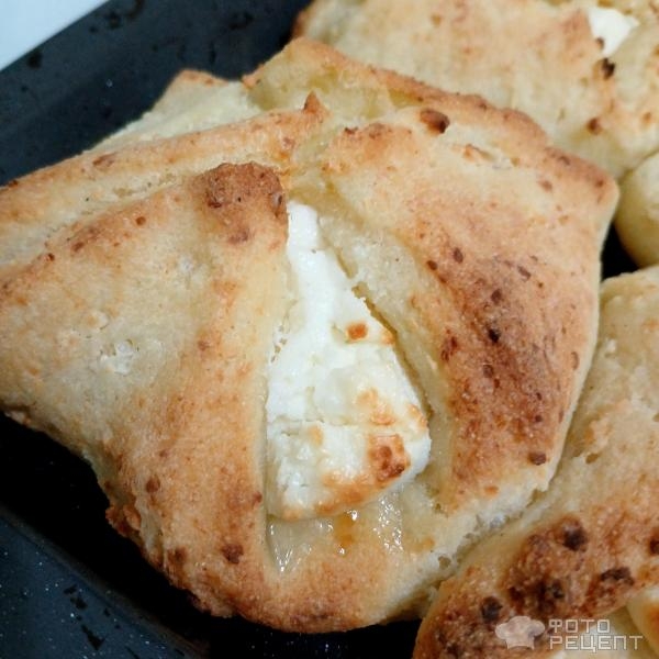 Рецепт: Печенье "Конвертики с творогом" - Полезные булочки-печенье с творогом без муки. Конвертики из творожного теста с творожной начинкой. Рецепт: Печенье "Конвертики с творогом" - Полезные булочки-печенье с творогом без муки. Конвертики из творожного теста с творожной начинкой.