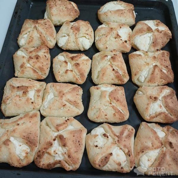 Рецепт: Печенье "Конвертики с творогом" - Полезные булочки-печенье с творогом без муки. Конвертики из творожного теста с творожной начинкой. Рецепт: Печенье "Конвертики с творогом" - Полезные булочки-печенье с творогом без муки. Конвертики из творожного теста с творожной начинкой.