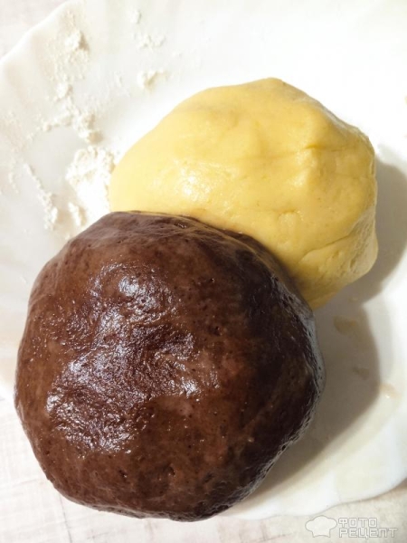 Рецепт: Печенье "Осенние листья" - Двухцветное, шоколадное, простое, быстрое и вкусное Рецепт: Печенье "Осенние листья" - Двухцветное, шоколадное, простое, быстрое и вкусное