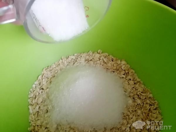 Рецепт: Печенье овсяное с творогом - на сливочном масле по-домашнему