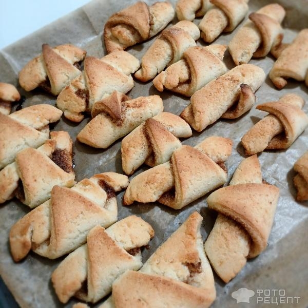 Рецепт: Печенье "Рогалики" - Творожные рогалики с корицей Рецепт: Печенье "Рогалики" - Творожные рогалики с корицей
